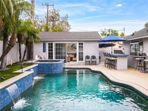 12852  Foster Road  , Rossmoor, CA