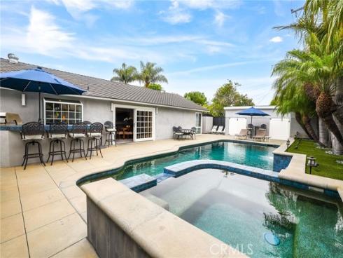 12852  Foster Road  , Rossmoor, CA