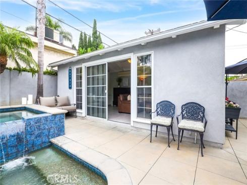 12852  Foster Road  , Rossmoor, CA