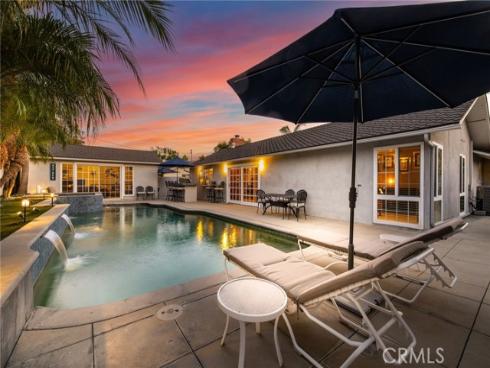 12852  Foster Road  , Rossmoor, CA