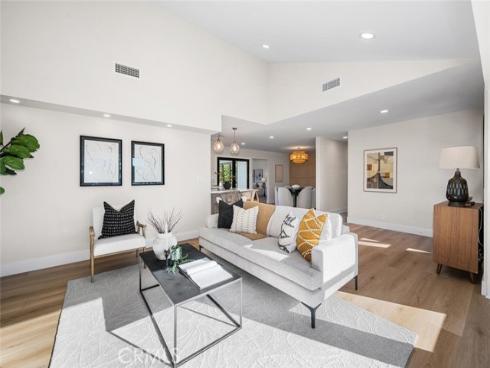 12672  Foster  , Rossmoor, CA