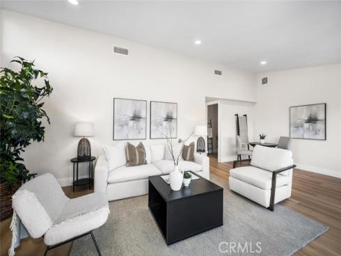 12672  Foster  , Rossmoor, CA