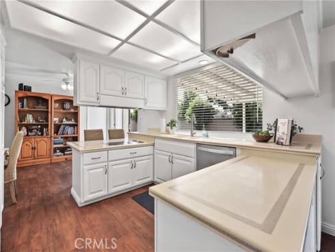 3122 Ruth Elaine Drive , Rossmoor, CA