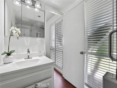 3122 Ruth Elaine Drive , Rossmoor, CA