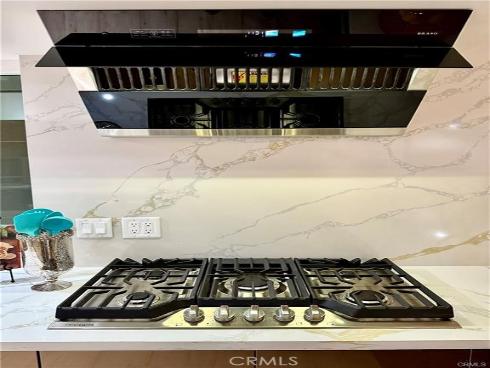 3432  Yellowtail   Drive, Rossmoor, CA