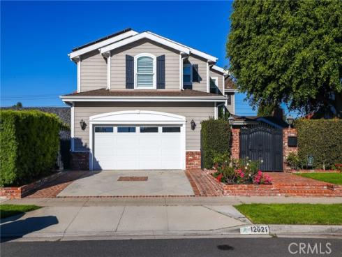 12021  Old Mill Road  , Rossmoor, CA