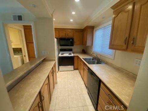 3342  Bradbury  20  Road, Rossmoor, CA