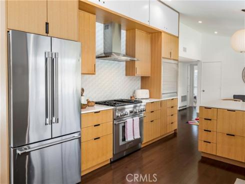 3231  Rowena  , Rossmoor, CA