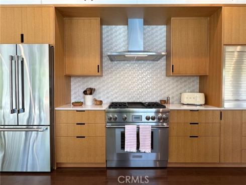 3231  Rowena  , Rossmoor, CA