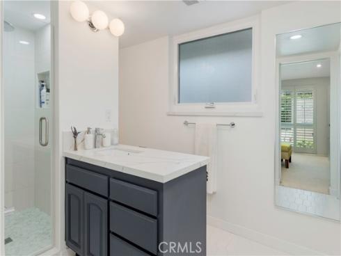 3231  Rowena  , Rossmoor, CA