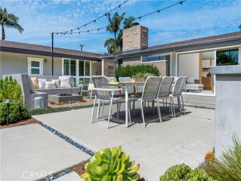 3231  Rowena  , Rossmoor, CA