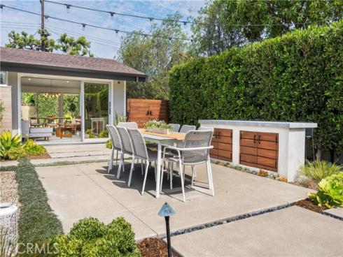 3231  Rowena  , Rossmoor, CA