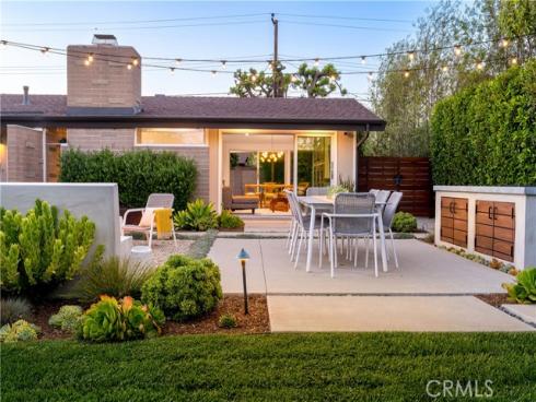 3231  Rowena  , Rossmoor, CA