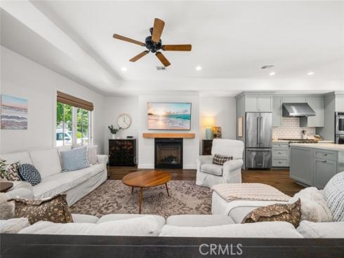11782  Davenport  , Rossmoor, CA