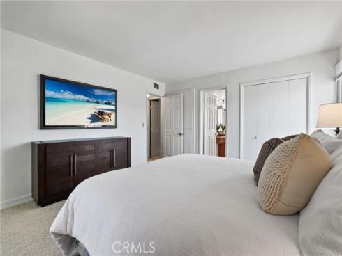 11672 Foster Road , Rossmoor, CA