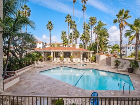 405  Avenida Granada  202 , San Clemente, CA