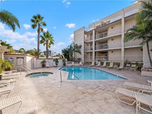 405  Avenida Granada  202 , San Clemente, CA