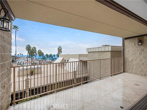 405  Avenida Granada  202 , San Clemente, CA