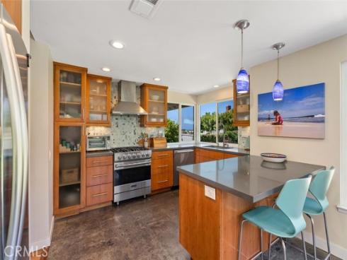 309  Calle Descanso  , San Clemente, CA