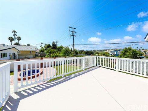 1202  Avenida De La Estrella  , San Clemente, CA