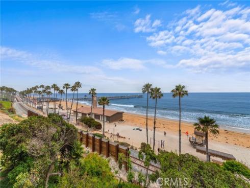 423  Avenida Granada  5 , San Clemente, CA