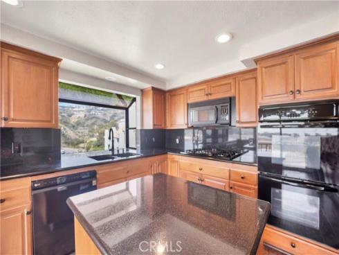 134  Avenida Presidio  11 , San Clemente, CA