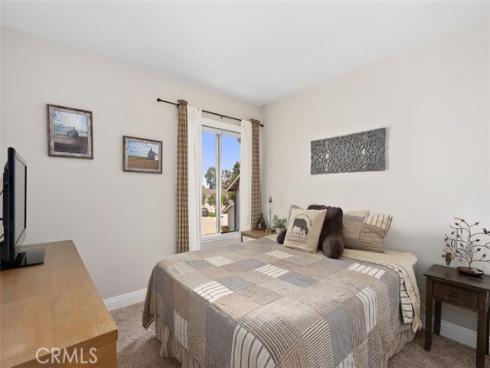 386  Calle Borrego  , San Clemente, CA