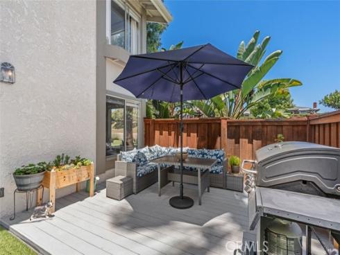 386  Calle Borrego  , San Clemente, CA