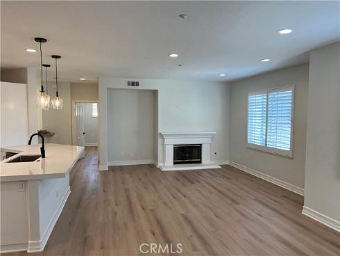 39  Avenida Brio  105 , San Clemente, CA