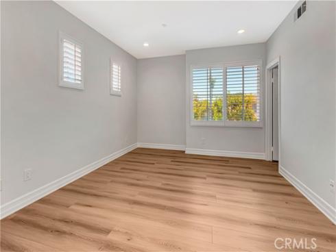 39  Avenida Brio  105 , San Clemente, CA