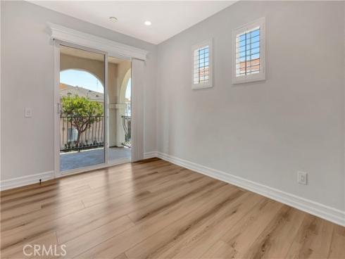 39  Avenida Brio  105 , San Clemente, CA