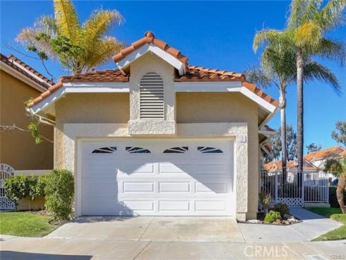 2  Albergar  , San Clemente, CA