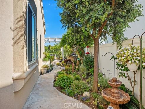 35  Calle Maravilla  , San Clemente, CA