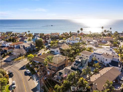 404 W Avenida de los Lobos Marinos  , San Clemente, CA