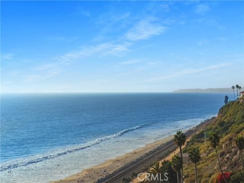 412  Arenoso Lane #401  , San Clemente, CA