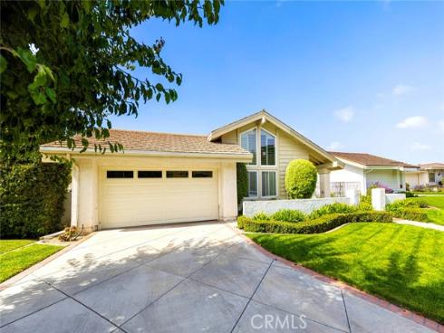 313  Calle Pueblo  , San Clemente, CA