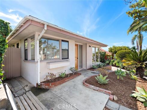 120  Avenida Dominguez  , San Clemente, CA