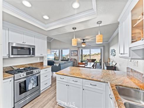 2411  Camino Bucanero  15 , San Clemente, CA