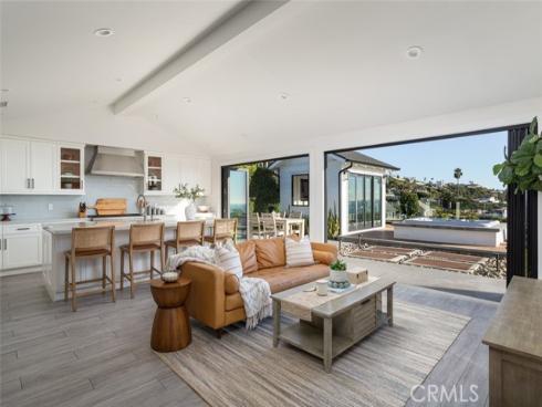 204  Avenida San Carlos  , San Clemente, CA