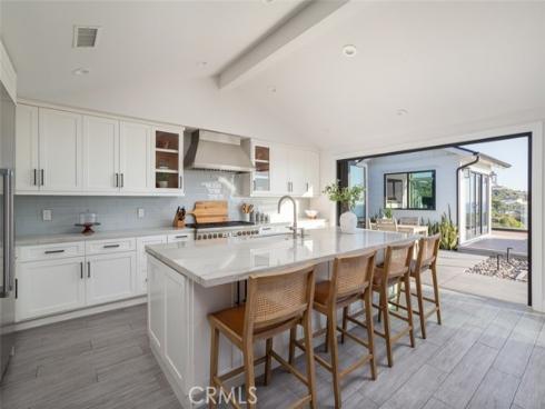 204  Avenida San Carlos  , San Clemente, CA