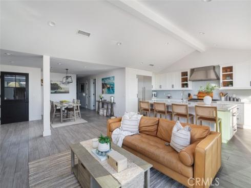 204  Avenida San Carlos  , San Clemente, CA