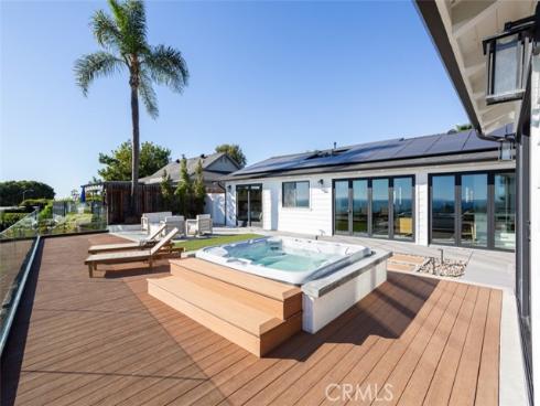 204  Avenida San Carlos  , San Clemente, CA