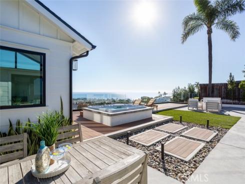 204  Avenida San Carlos  , San Clemente, CA