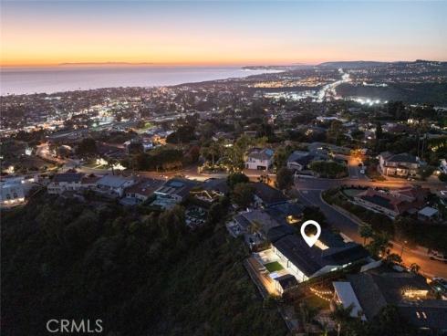 204  Avenida San Carlos  , San Clemente, CA