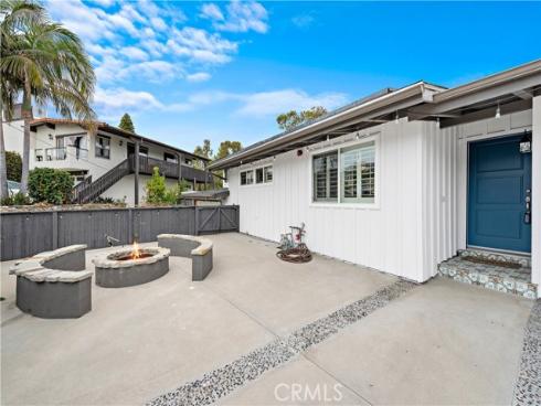 521 W Avenida De Los Lobos Marinos  , San Clemente, CA