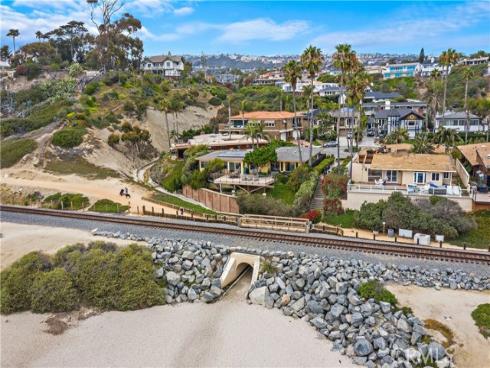 521 W Avenida De Los Lobos Marinos  , San Clemente, CA