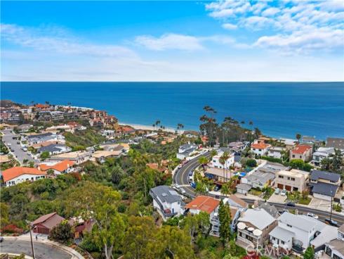 521 W Avenida De Los Lobos Marinos  , San Clemente, CA