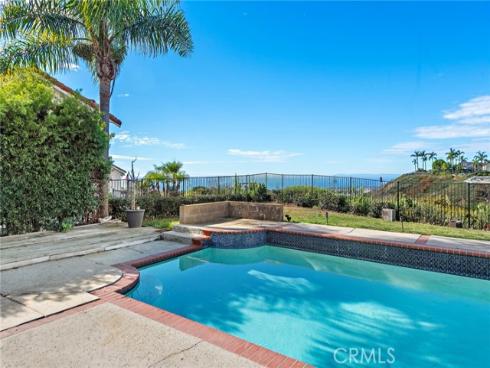 877  Calle Vallarta  , San Clemente, CA