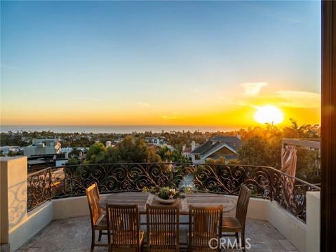 35  Cantilena  , San Clemente, CA