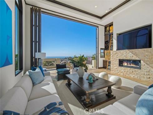 35  Cantilena  , San Clemente, CA